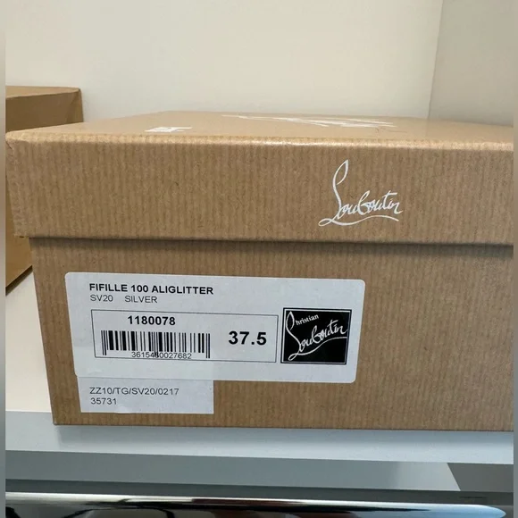 Size 37.5 Louboutin Fifille Silver Sequin - Picture 5 of 6